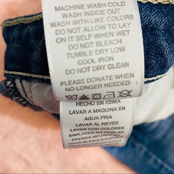 Levi’s Denim Frayed Summer Cute Shorty Shorts - Picture 6 of 8